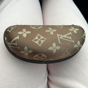 Sunglass case